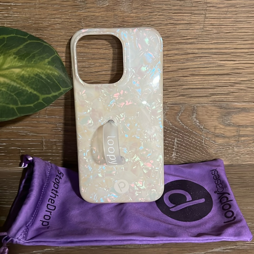 iPhone 13 Pro Opal Shell Loopy Case